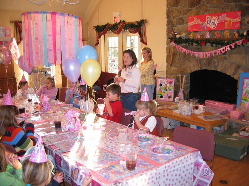 20041204 Jillian bday 23.JPG